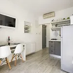 Pina Apartment
