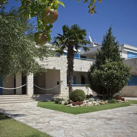 Apartament Pina