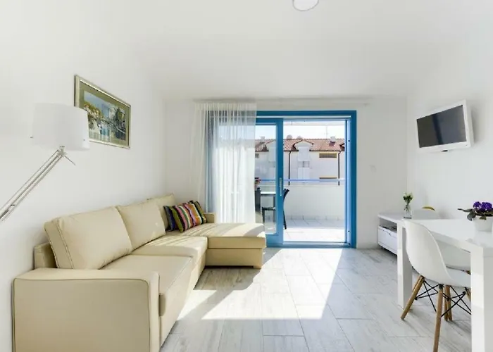 Pina Apartment Vodice